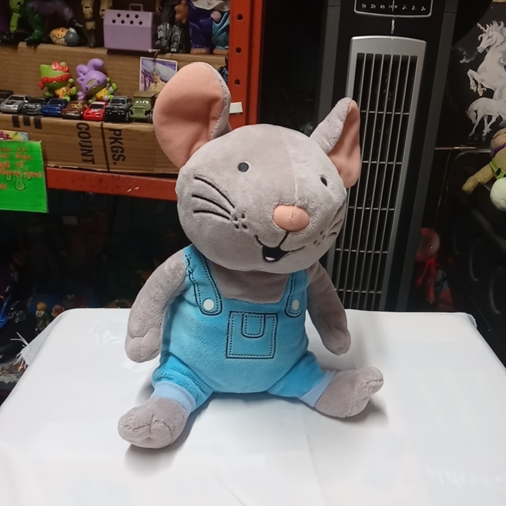 Kohl's Gray and Blue Stuffed Mouse Toy